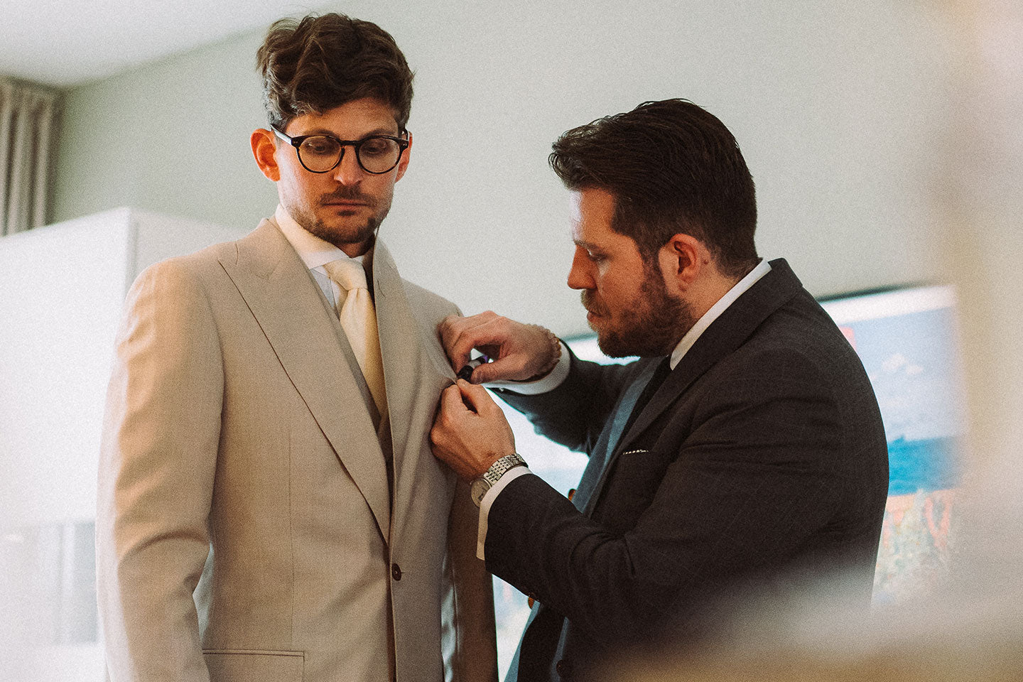 Hochzeitsanzug nach Maß für Bräutigame bei Christian Weilert in Düsseldorf