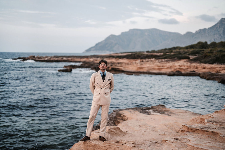 Perfection on the wedding day: Why bespoke suits and trendy colors will make the groom a highlight in 2025 - Christian Weilert