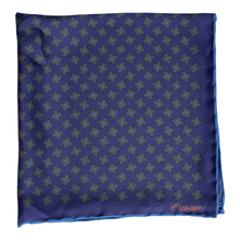 Handkerchief with graphic print in blue made of pure silk - Christian Weilert